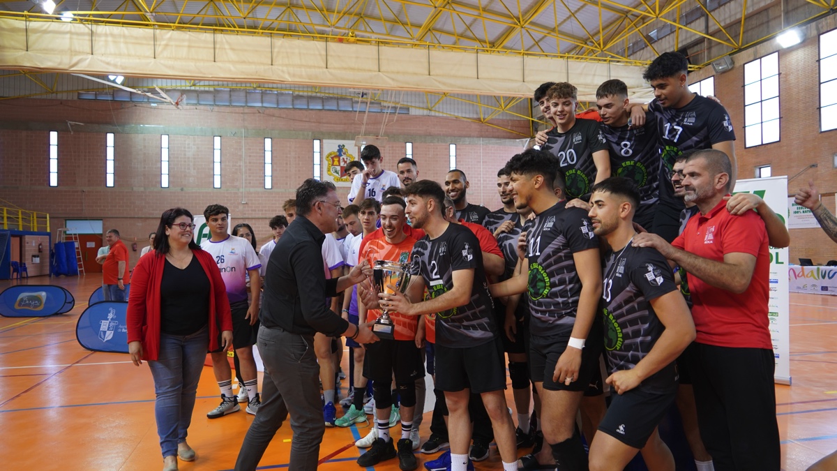 El senior del Club Voleibol de Berja asciende a Primera División Andaluza